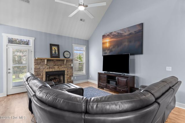 6929 Ontario Road, Wilmington, NC 28412