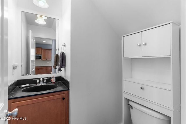 6929 Ontario Road, Wilmington, NC 28412