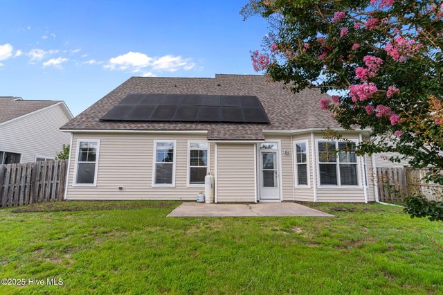 6929 Ontario Road, Wilmington, NC 28412