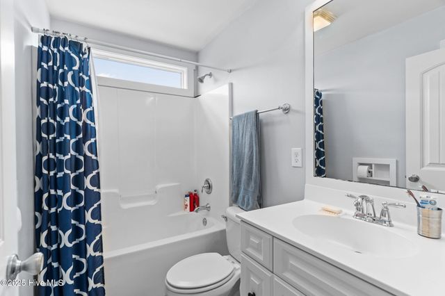 6929 Ontario Road, Wilmington, NC 28412