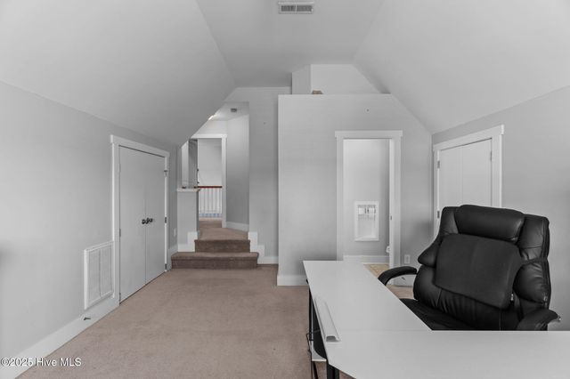 6929 Ontario Road, Wilmington, NC 28412