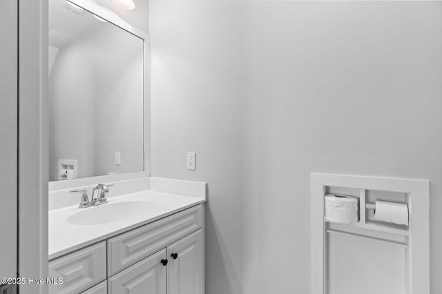 6929 Ontario Road, Wilmington, NC 28412