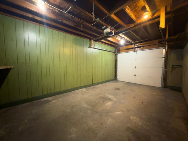 1812 4th Street S, Moorhead, MN 56560