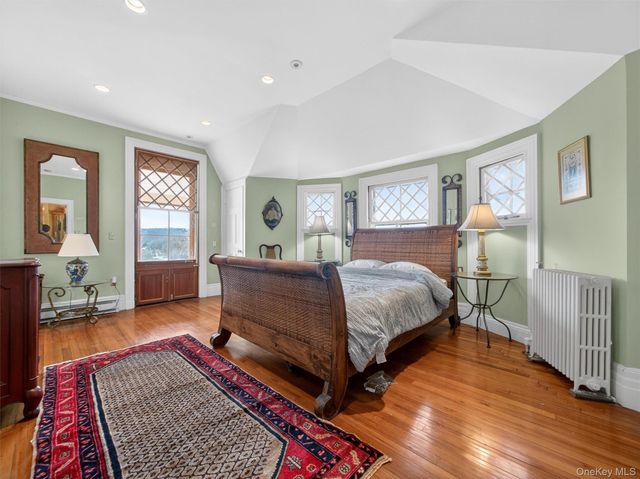 44 Tower Hill Loop, Tuxedo Park, NY 10987