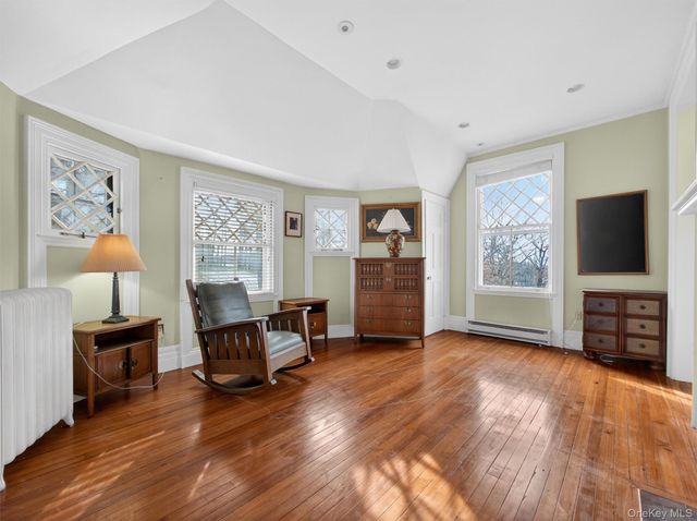 44 Tower Hill Loop, Tuxedo Park, NY 10987