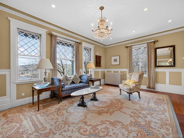 44 Tower Hill Loop, Tuxedo Park, NY 10987