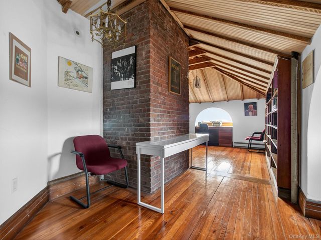 44 Tower Hill Loop, Tuxedo Park, NY 10987