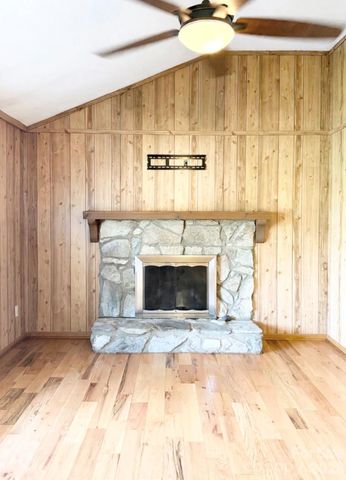 1709 Acorn Avenue, Hudson, NC 28638