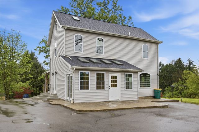3745 Saxonburg Blvd, Indiana Twp, PA 15238