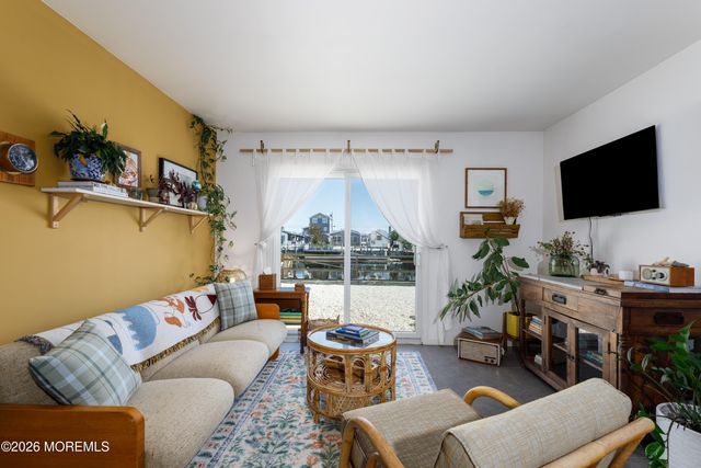 11 S Portland Drive, Little Egg Harbor, NJ 08087