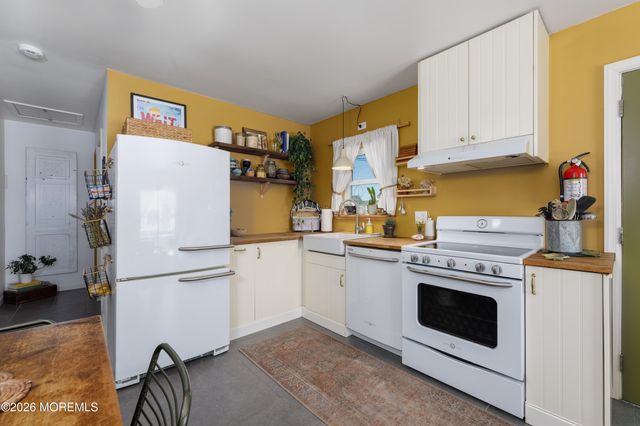 11 S Portland Drive, Little Egg Harbor, NJ 08087