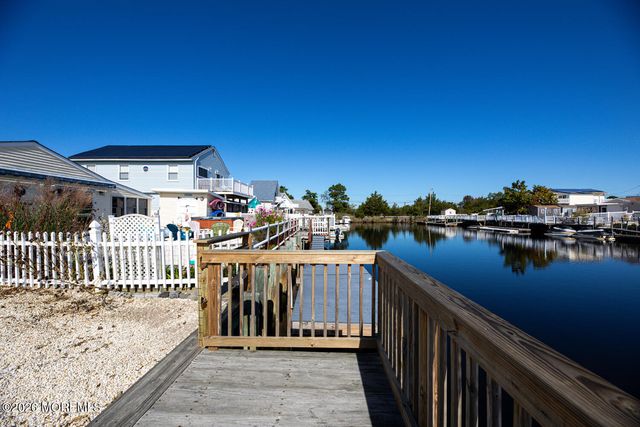 11 S Portland Drive, Little Egg Harbor, NJ 08087