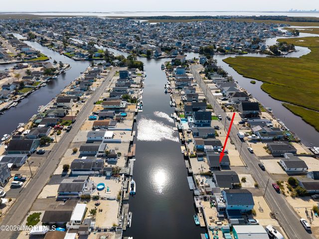11 S Portland Drive, Little Egg Harbor, NJ 08087