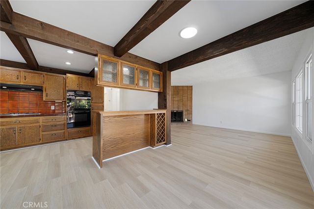 1610 N Linwood, Santa Ana, CA 92701