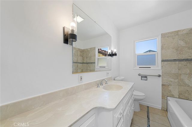 1610 N Linwood, Santa Ana, CA 92701