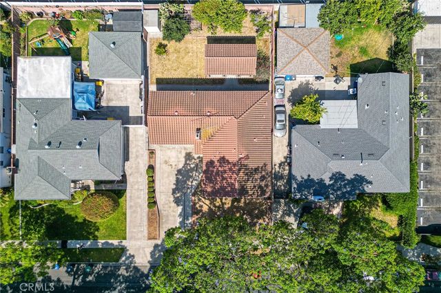 1610 N Linwood, Santa Ana, CA 92701