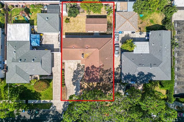 1610 N Linwood, Santa Ana, CA 92701