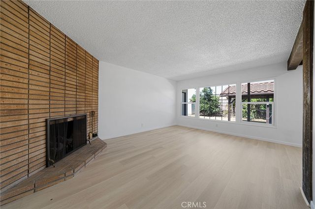 1610 N Linwood, Santa Ana, CA 92701