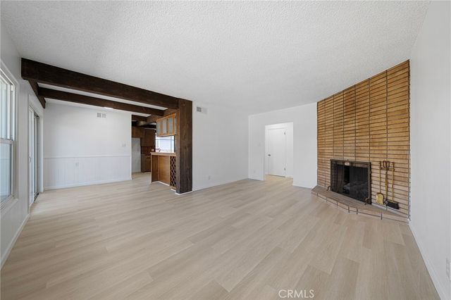 1610 N Linwood, Santa Ana, CA 92701