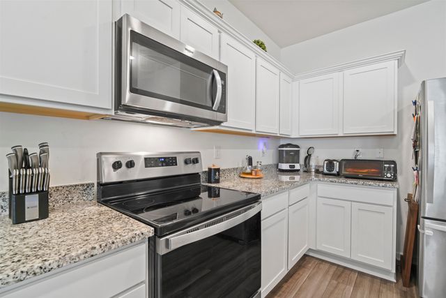 171 Plantersfield Dr., Conway, SC 29526
