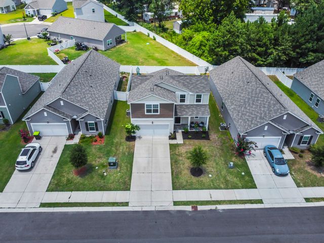 171 Plantersfield Dr., Conway, SC 29526