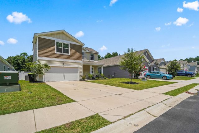 171 Plantersfield Dr., Conway, SC 29526