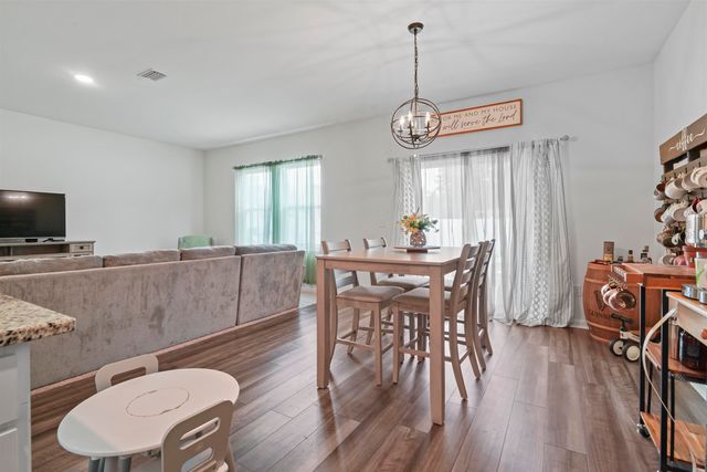 171 Plantersfield Dr., Conway, SC 29526
