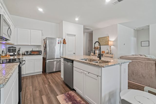 171 Plantersfield Dr., Conway, SC 29526