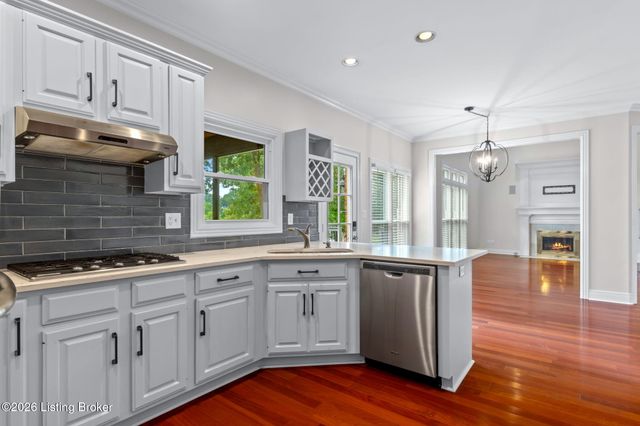 5718 Moser Farm Rd, Prospect, KY 40059