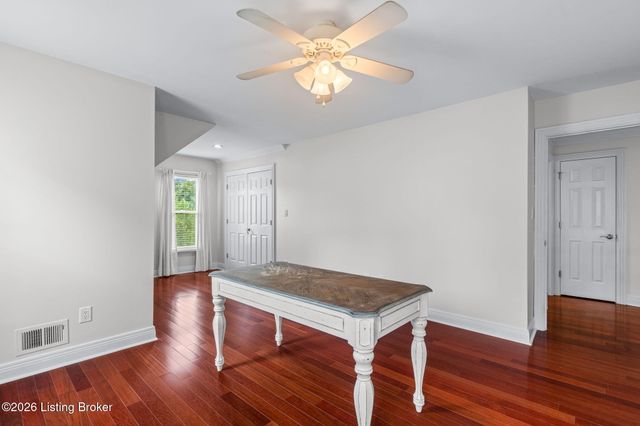 5718 Moser Farm Rd, Prospect, KY 40059