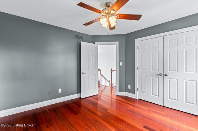 5718 Moser Farm Rd, Prospect, KY 40059