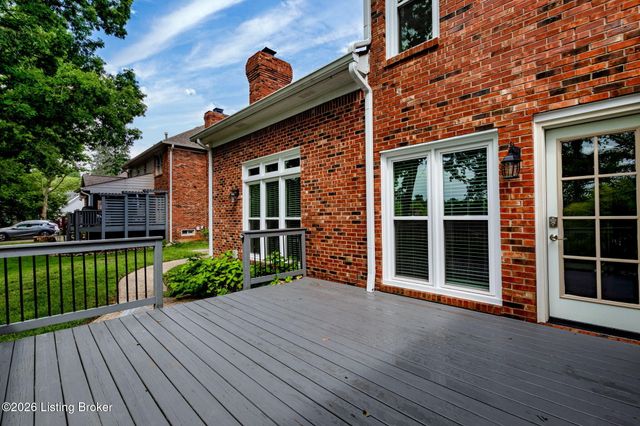 5718 Moser Farm Rd, Prospect, KY 40059