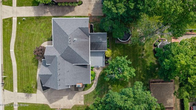 5718 Moser Farm Rd, Prospect, KY 40059