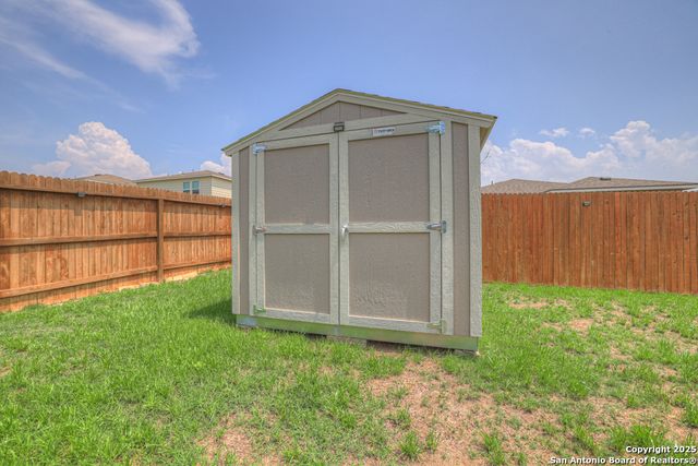 177 Texas Thistle, New Braunfels, TX 78130