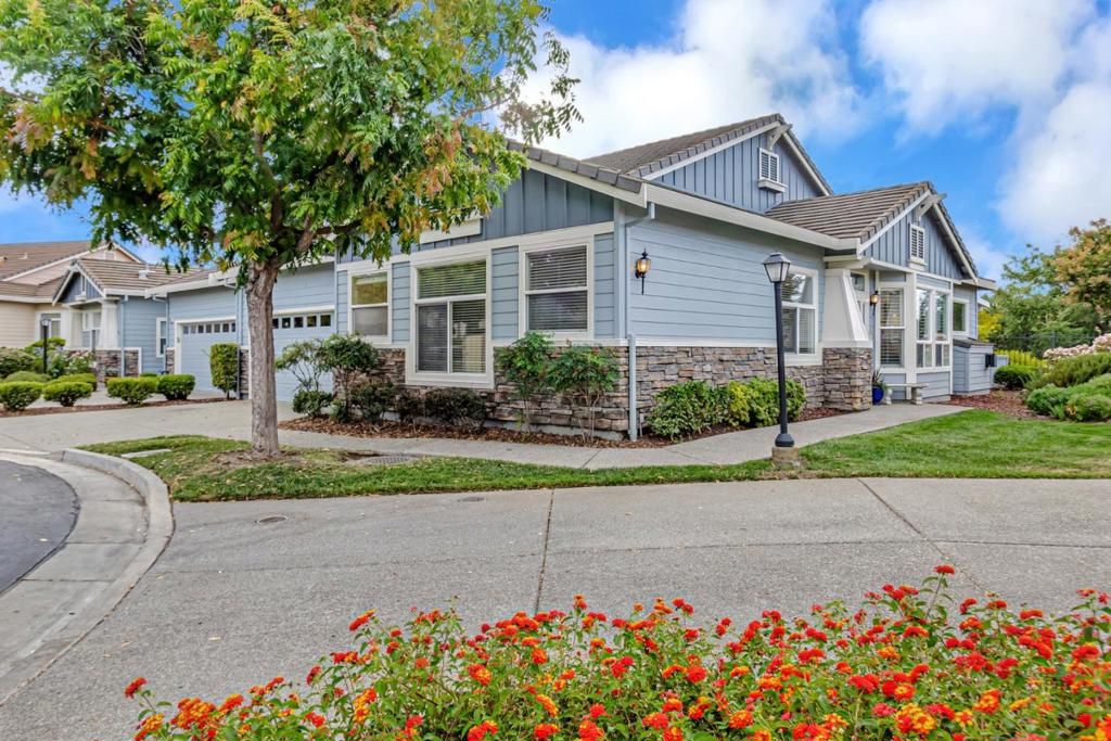 2051 Folle Blanche Drive, San Jose, CA 95135