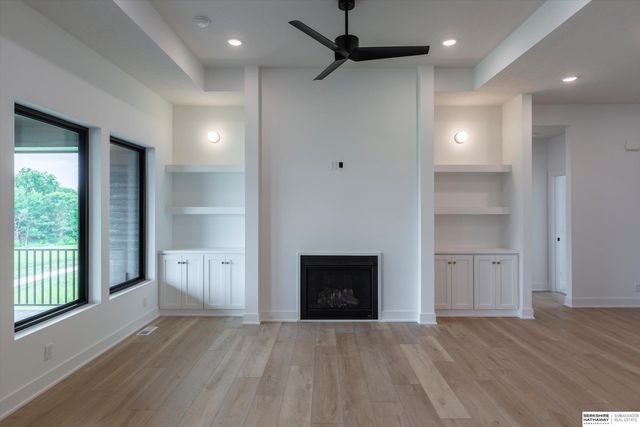 4505 N 213th Street, Omaha, NE 68022