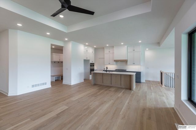 4505 N 213th Street, Omaha, NE 68022