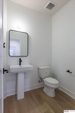 4505 N 213th Street, Omaha, NE 68022