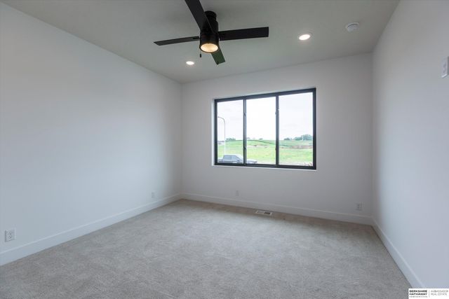 4505 N 213th Street, Omaha, NE 68022