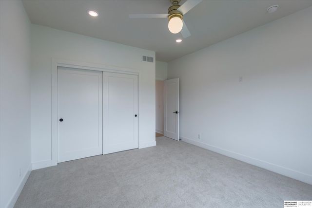 4505 N 213th Street, Omaha, NE 68022