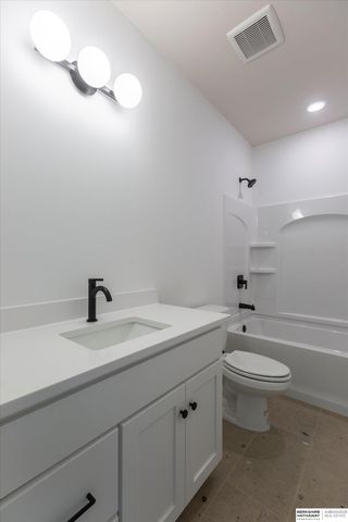 4505 N 213th Street, Omaha, NE 68022