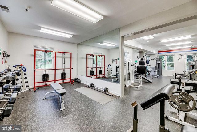 3500 MARTHA CUSTIS DR, Alexandria, VA 22302