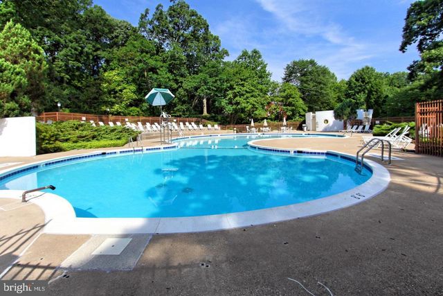 3500 MARTHA CUSTIS DR, Alexandria, VA 22302