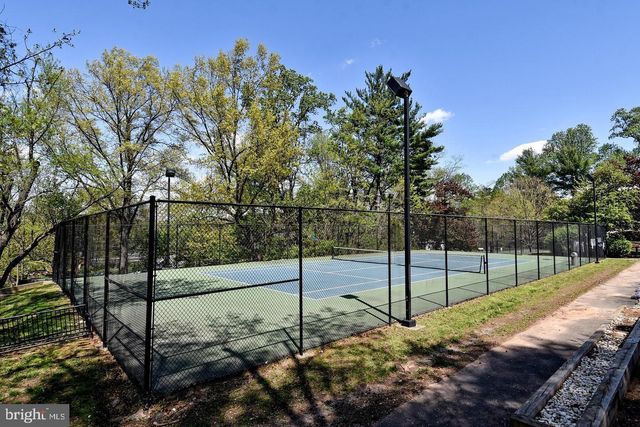 3500 MARTHA CUSTIS DR, Alexandria, VA 22302