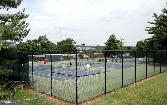 3500 MARTHA CUSTIS DR, Alexandria, VA 22302
