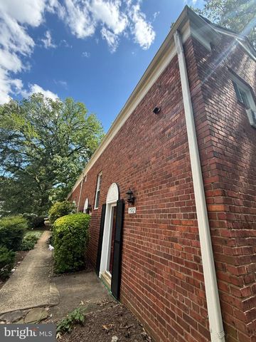 3500 MARTHA CUSTIS DR, Alexandria, VA 22302