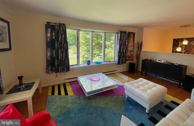 99 EXETER CT, Shepherdstown, WV 25443