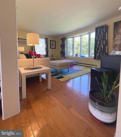 99 EXETER CT, Shepherdstown, WV 25443