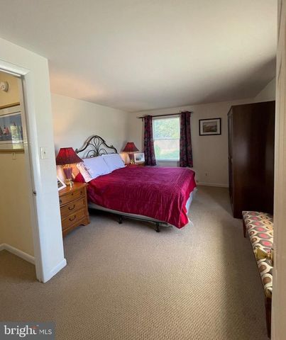 99 EXETER CT, Shepherdstown, WV 25443