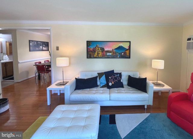 99 EXETER CT, Shepherdstown, WV 25443